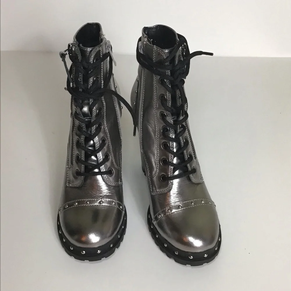 ALDO Silver Metallic Lace Up Military Leather Ankle Boots Isidro Sz 6/36 EU EUC